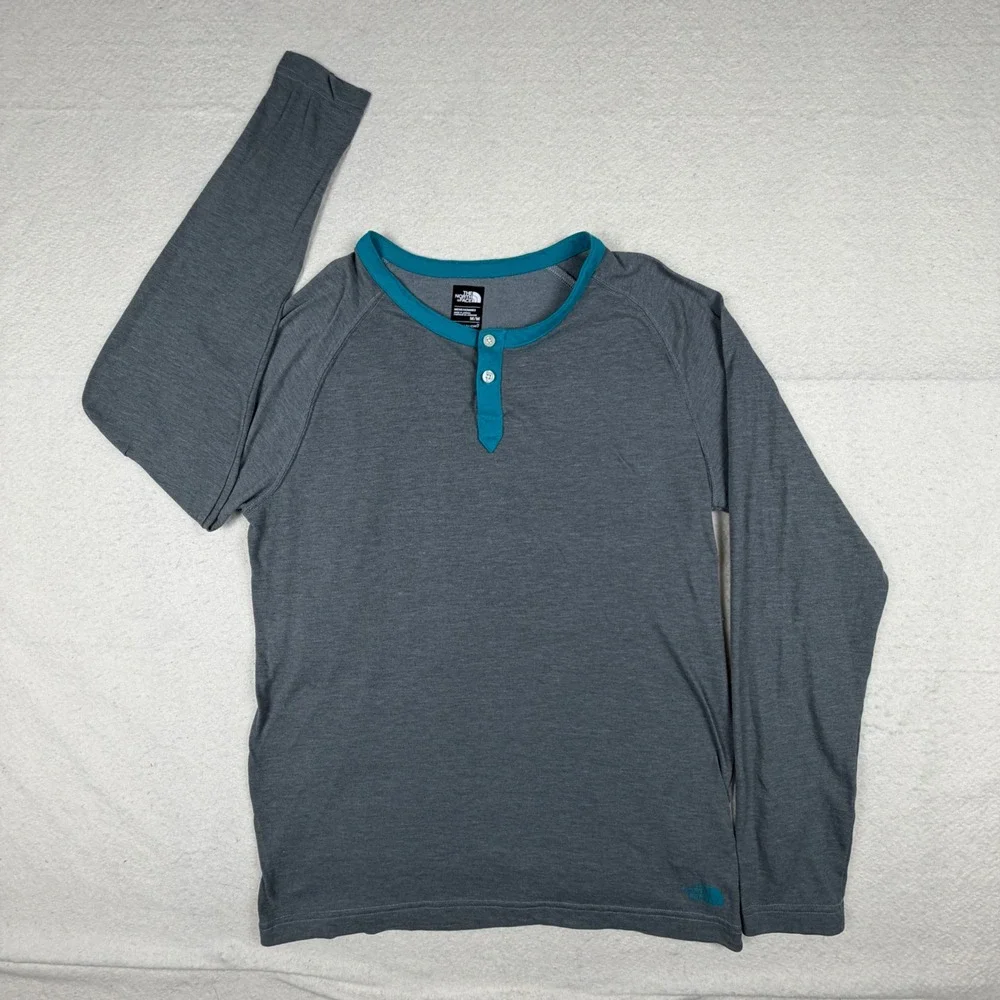 The North Face Mens FlashDry Henley Long Sleeve Shirt Grey Teal Medium
